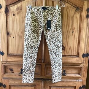 Juniors Mechanics by Zenana Brown tan cheetah print skinny jeans size S - NWT